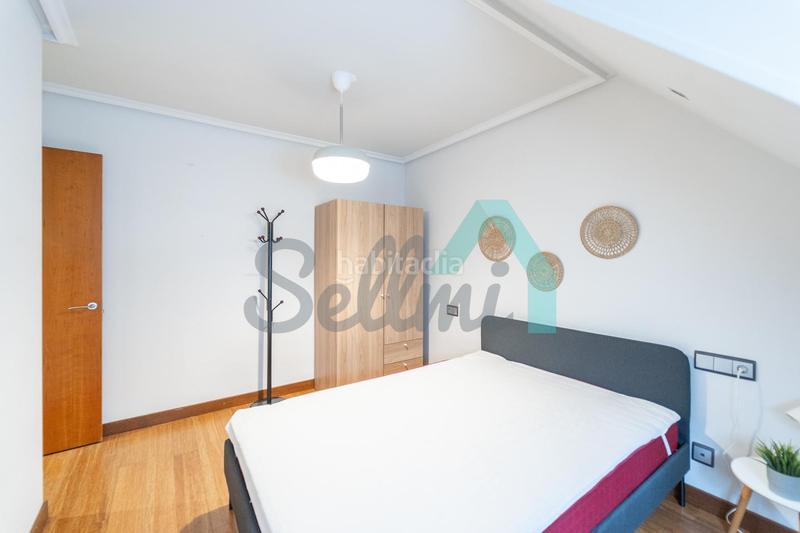 Foto 1ef2b090-b0f5-4126-b52d-c65fefdf90d8. Affitto appartamento con riscaldamento parcheggio in Oviedo