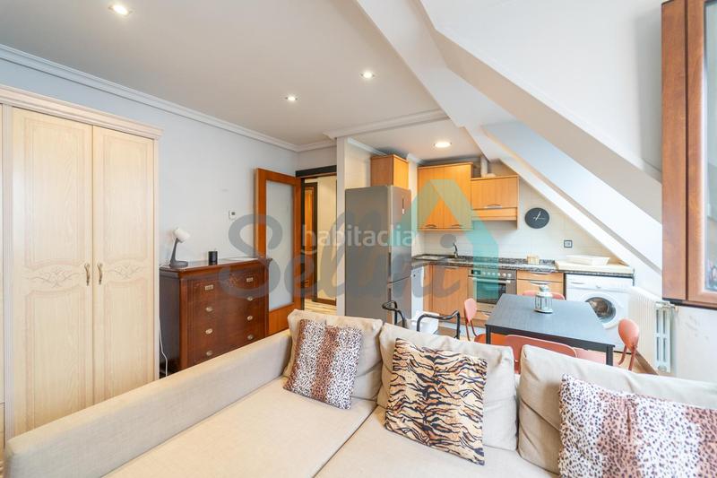 Foto 9a1426da-194b-4e23-a3c8-0fcf0f9fee1f. Affitto appartamento con riscaldamento parcheggio in Oviedo