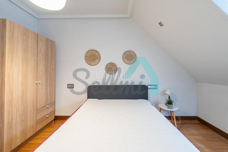 Foto 6aae25b1-a39e-4f21-b618-28a282d425e0. Location appartement avec chauffage parking dans Salesas - Foncalada - Campoamor Oviedo