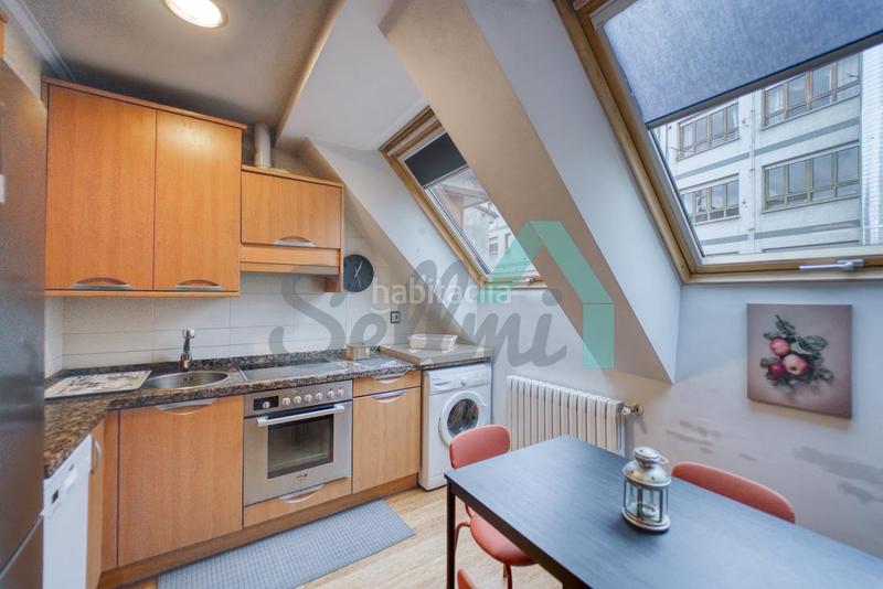 Foto b93dfae7-4c80-402e-93eb-25807a5545ea. Alquiler piso en Salesas - Foncalada - Campoamor Oviedo