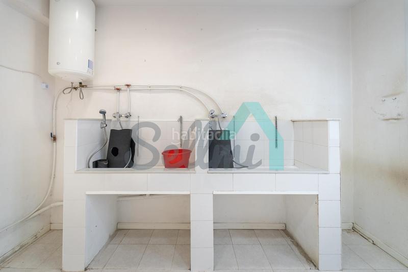 Foto 114fe0ba-7bd3-45c8-a212-5654c9bb027e. Local comercial en Colloto Oviedo