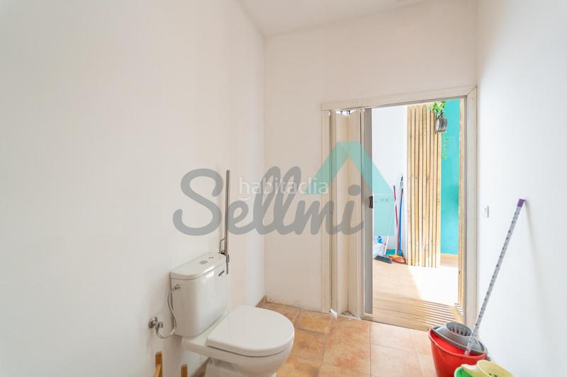 Foto b8677a5e-ebbd-460c-ae50-147e60afb094. Local comercial en Colloto Oviedo