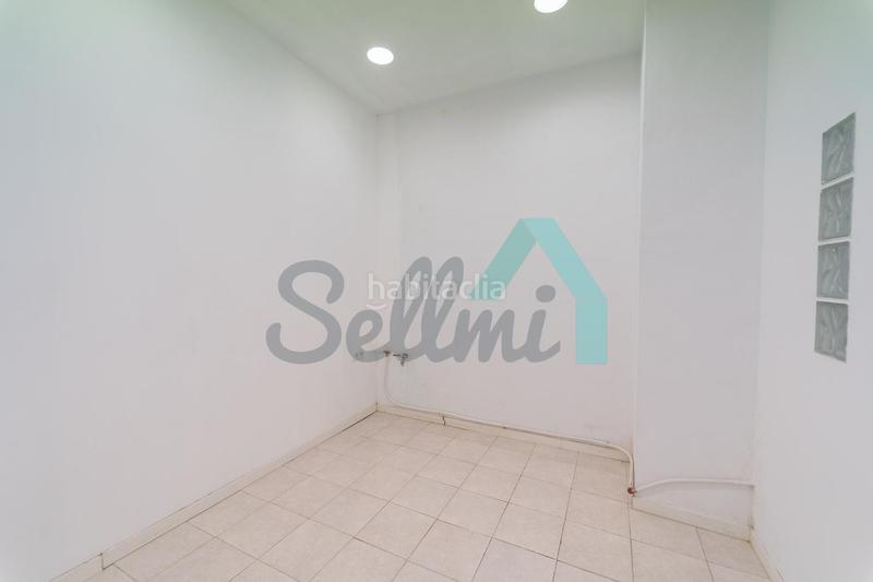 Foto d9f3445c-a108-4472-88db-53819959b18a. Local comercial en Colloto Oviedo