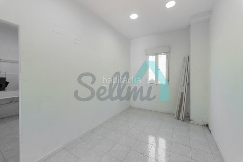 Foto 38648428-d5a6-4064-978c-9119779a89ed. Local commercial dans Colloto Oviedo