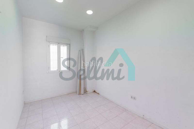 Foto 3f39443d-3752-403c-a6ac-c6b3bec3cd8d. Local commercial dans Colloto Oviedo