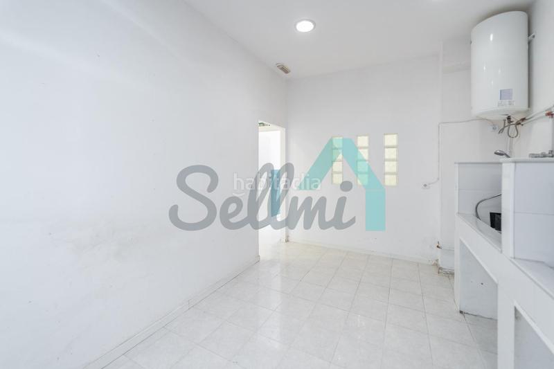 Foto 6228713e-0485-4971-a712-95ef45d0152f. Local commercial dans Colloto Oviedo