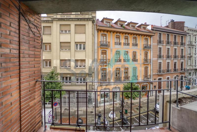 Foto 41583db9-21bb-4896-9f67-25175d7d2c84. Location appartement avec chauffage dans Salesas - Foncalada - Campoamor Oviedo