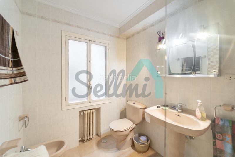 Foto 791ba799-8cd6-439a-80f3-58ce3b056977. Location appartement avec chauffage dans Salesas - Foncalada - Campoamor Oviedo