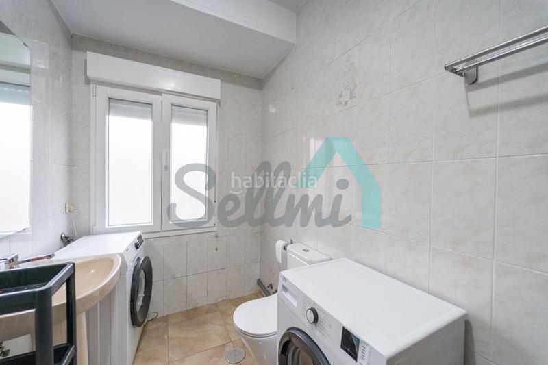 Foto b67f796c-3651-47db-b4e8-5f2b4a0e3233. Piso en Buenavista Oviedo