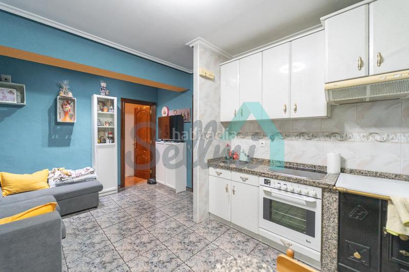 Foto 7ce136ad-5bc6-4e63-a8de-9b21d2122fb5. Piso en Laviana