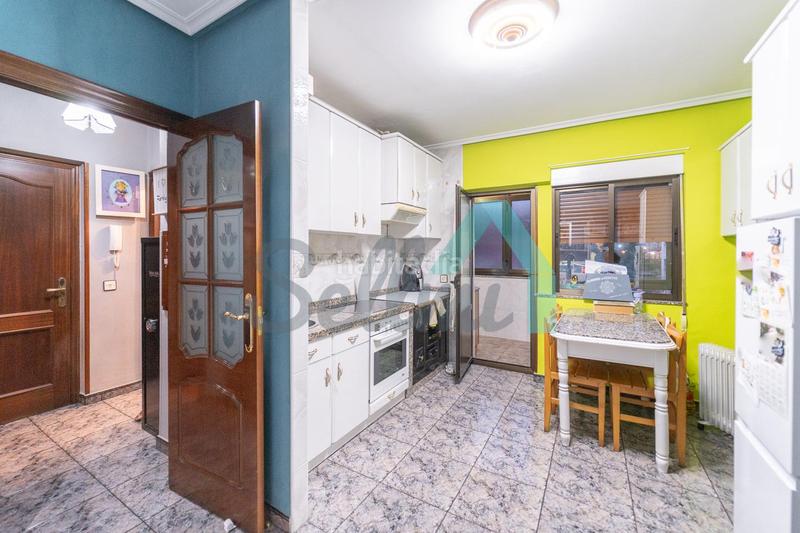 Foto 9a822d23-5e6f-4300-8665-822cc5dcf457. Piso en Laviana