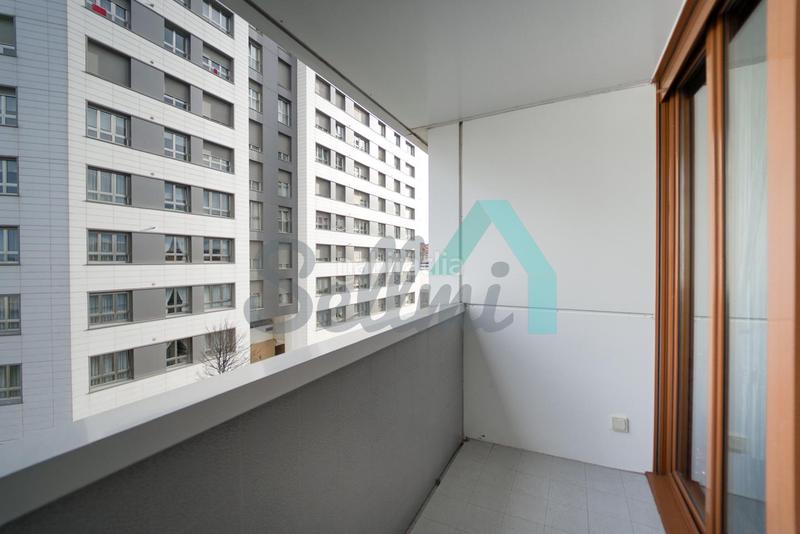 Foto 0a5f4fee-4c2d-47b7-b8d5-b30075ad2337. Affitto appartamento con riscaldamento parcheggio in Gijón