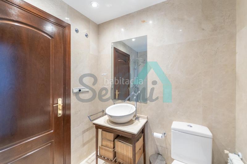 Foto 06b61dc6-9b38-4850-91d6-214a46ecb4ae. Rent flat with heating parking in El Natahoyo Gijón