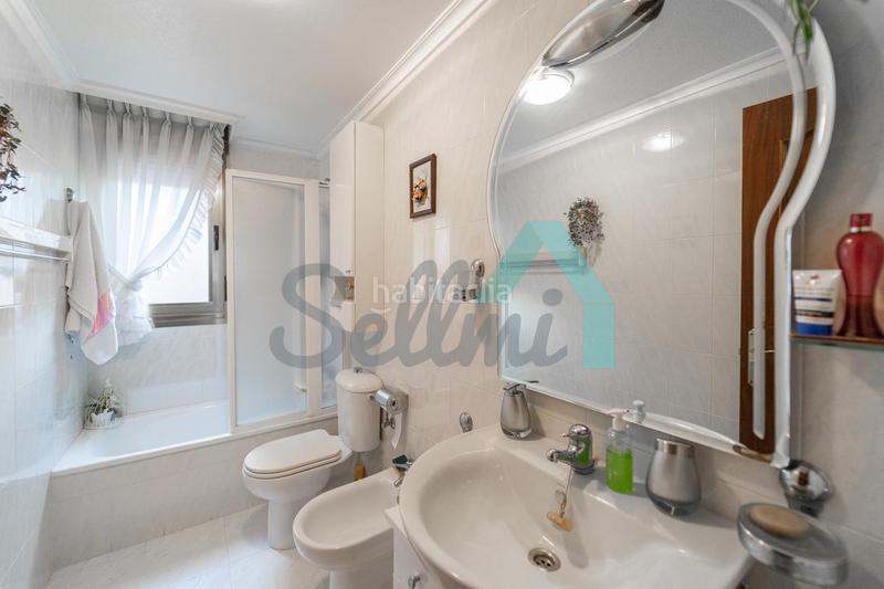 Foto ff61ddf2-5fb4-49c9-aca9-66147f7672f9. Appartement avec chauffage parking dans Llano Gijón