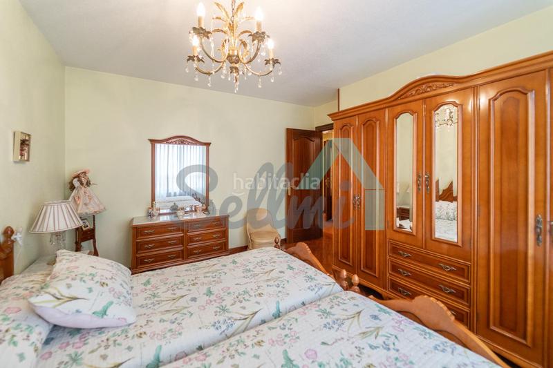 Foto 39c60fd0-1f91-4918-b2b2-dcf10d3694cd. Etagenwohnung mit heizung parking in Llano Gijón