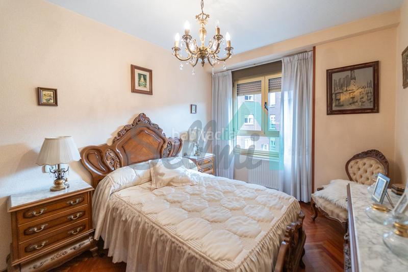 Foto 45740ebb-e7d6-4035-813f-8243e2a39349. Piso en Llano Gijón