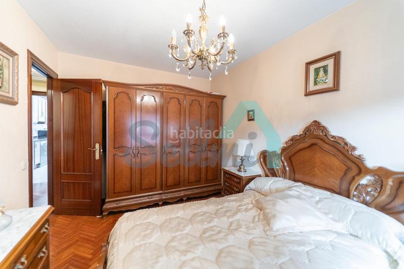 Foto 8c748157-a102-49b2-9c64-807111d66f7e. Piso en Llano Gijón