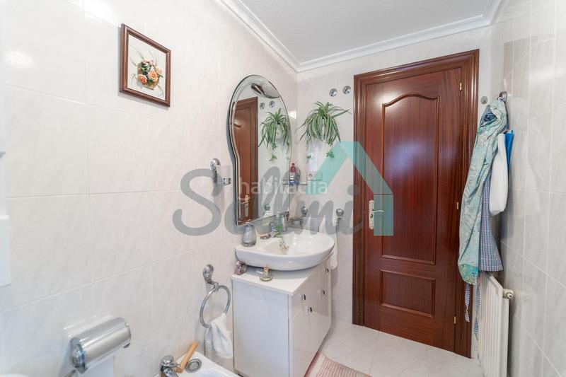 Foto 91f2dff5-fa89-48b0-89d9-e5b15312cbe9. Piso en Llano Gijón