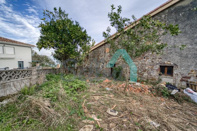 Foto bf621c5f-5a13-4ec7-9d19-b0699710ecd5. Casa pareada en Selorio - Tornón Villaviciosa