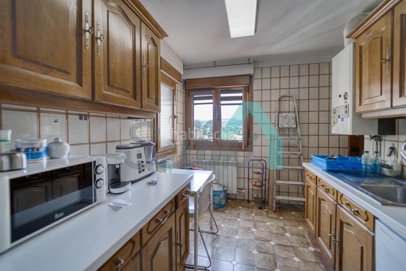 Foto 9e7806a4-2b57-4e35-af08-083960001bf4. Appartamento con riscaldamento parcheggio in Huca - La Cadellada Oviedo