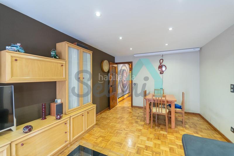 Foto 2d28ddd7-a2f5-43d8-b5d0-909d15bbade4. Etagenwohnung mit heizung parking in Huca - La Cadellada Oviedo