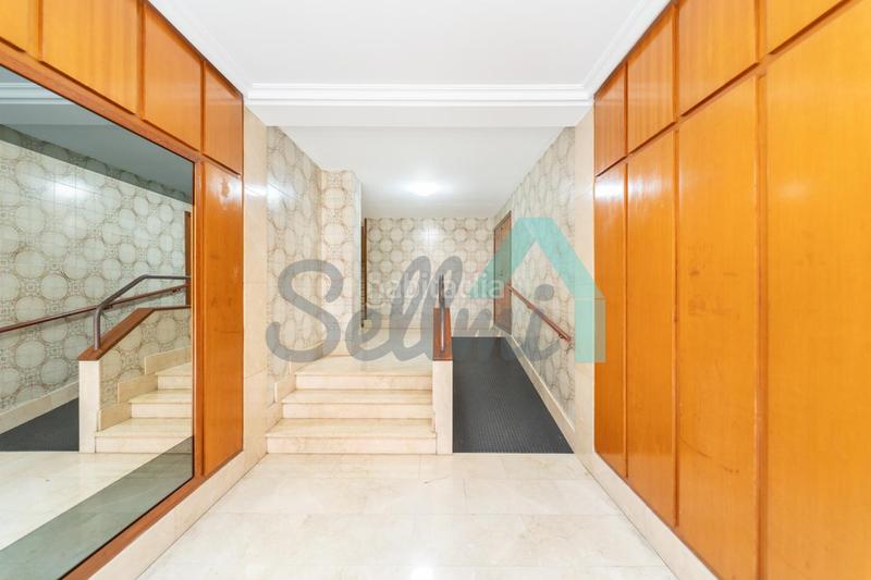 Foto d58b1f30-b3b8-4e01-82c2-f05a5188c7ff. Etagenwohnung mit heizung parking in Huca - La Cadellada Oviedo