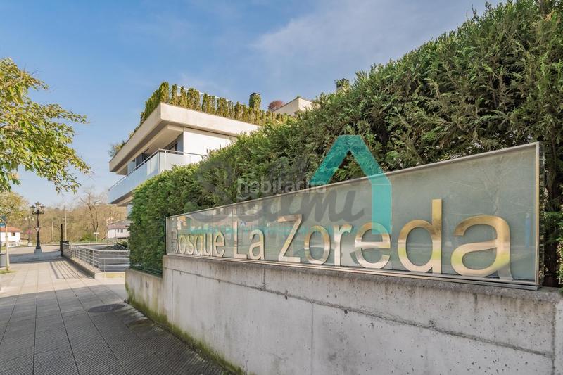 Foto 12d68621-1e95-4cb1-b823-e575b0aee874. Flat with heating parking pool in Parroquias Sur - La Manjoya Oviedo