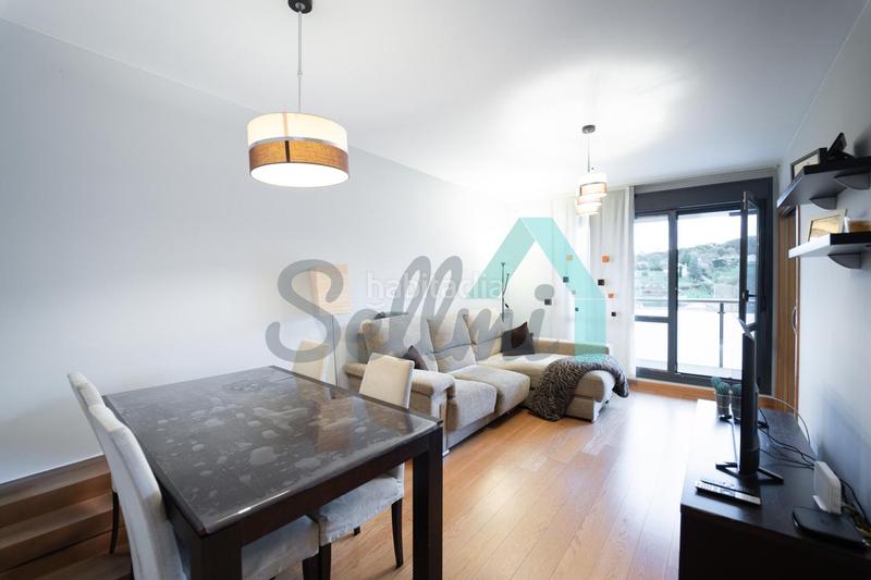 Foto 65ef3d6d-57c6-4b65-8d3a-f72d6588cdc3. Flat with heating parking pool in Parroquias Sur - La Manjoya Oviedo