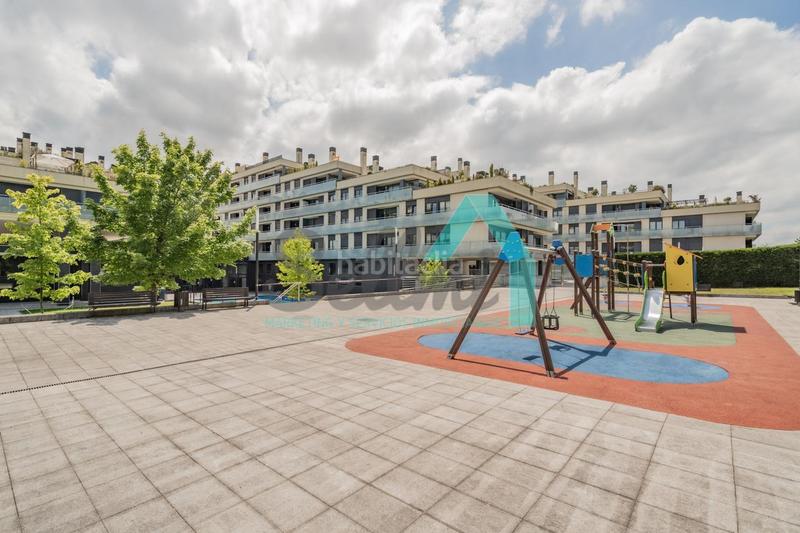 Foto b0ecd45d-abdc-47c2-91b7-a2443165d2a9. Flat with heating parking pool in Parroquias Sur - La Manjoya Oviedo