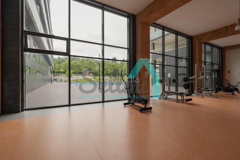 Foto b1521c8f-aa55-429a-ac3f-4d7f04c39833. Flat with heating parking pool in Parroquias Sur - La Manjoya Oviedo