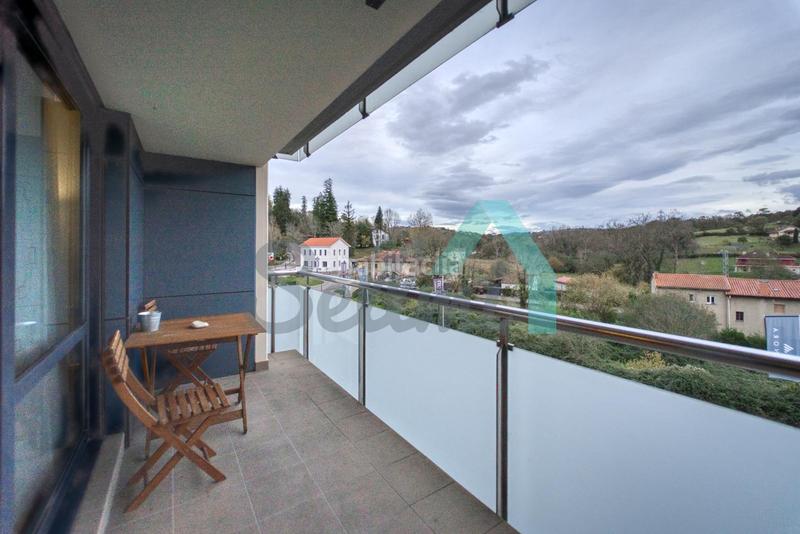 Foto cb6604c8-4434-41a6-bc7a-6ca23c7d15ca. Flat with heating parking pool in Parroquias Sur - La Manjoya Oviedo