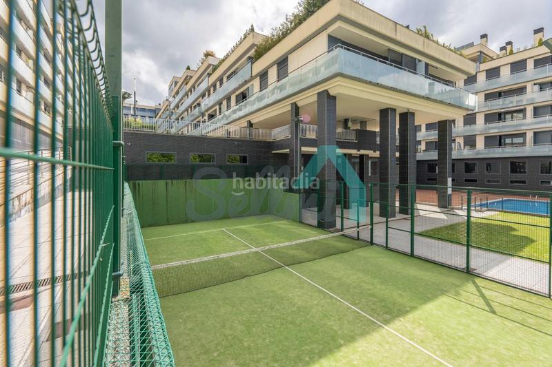 Foto e6ba0a8f-3351-4e0e-b7bc-27273bd17d93. Flat with heating parking pool in Parroquias Sur - La Manjoya Oviedo