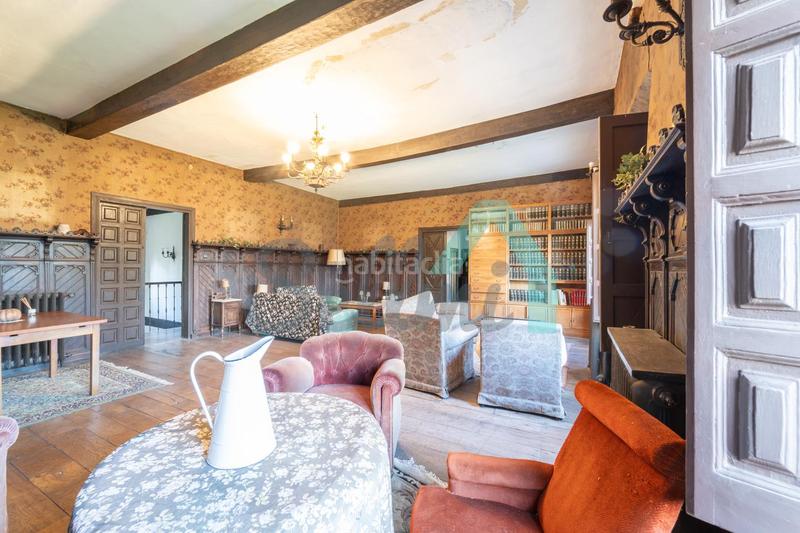 Foto df9e1b81-af3f-47d7-a9d8-0d5502aa68f9. Casa con parcheggio in San Claudio - Trubia - Las Caldas Oviedo