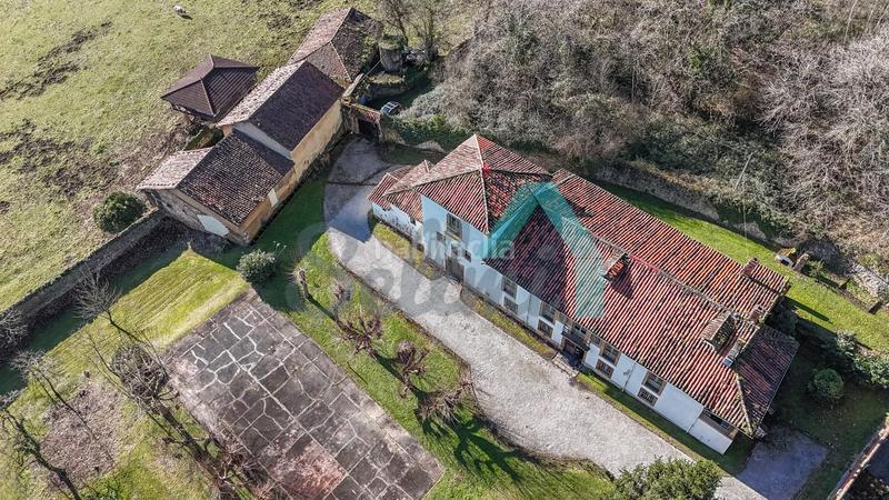 Foto 3a131ebc-7116-4ce4-a4e7-29d8086f6193. House with parking in San Claudio - Trubia - Las Caldas Oviedo