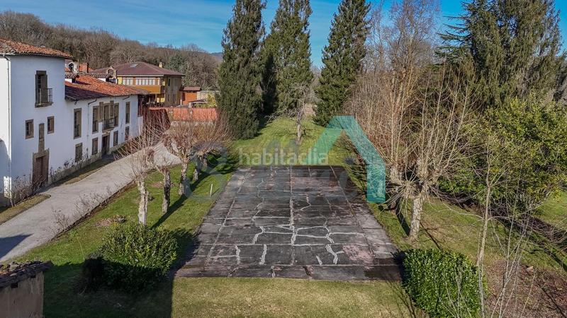 Foto 3c6d6102-c216-42ed-a8e4-672785284520. House with parking in San Claudio - Trubia - Las Caldas Oviedo