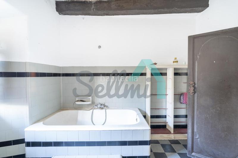 Foto 60bfe2c1-1a74-408f-8022-dc52763ed2ac. House with parking in San Claudio - Trubia - Las Caldas Oviedo