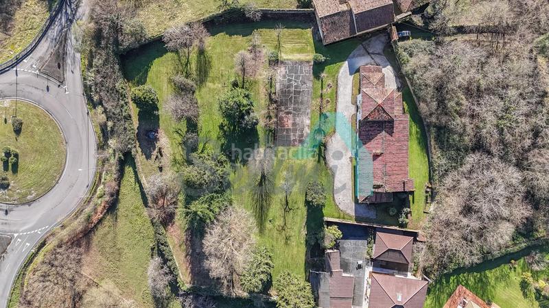 Foto 6cf842f0-e371-410c-98e3-d4f9c2a77f9e. House with parking in San Claudio - Trubia - Las Caldas Oviedo