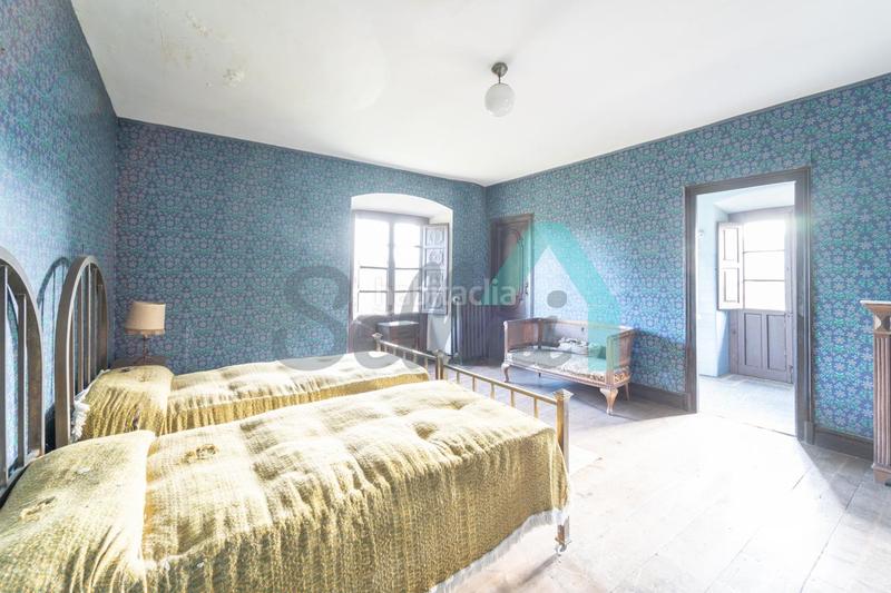 Foto 7b793466-db13-43be-a4d4-8fac65b62424. House with parking in San Claudio - Trubia - Las Caldas Oviedo