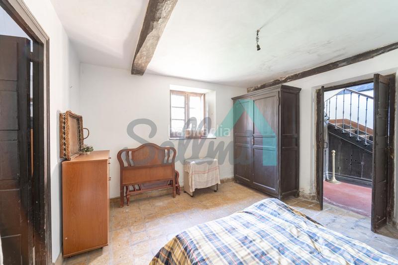 Foto 88bba1dc-1132-4665-9435-98079e57bad7. House with parking in San Claudio - Trubia - Las Caldas Oviedo