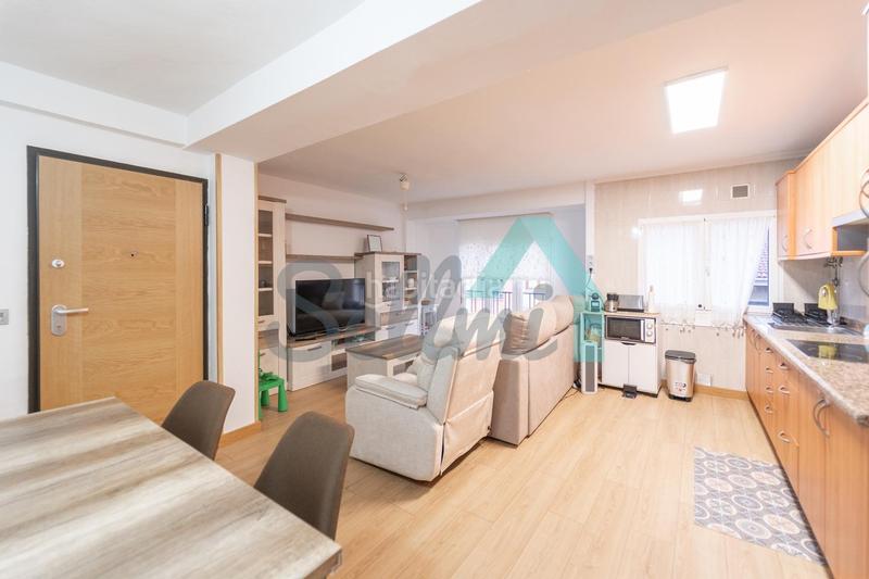 Foto a0cbba91-d5e5-4fef-954c-e939cdc893aa. Location appartement dans Ceares Gijón