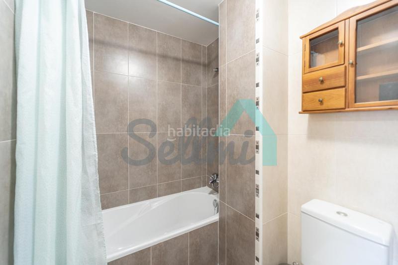 Foto 12db97f9-1822-4cf8-a611-9d552b8f7be6. Affitto appartamento con riscaldamento parcheggio in Oviedo