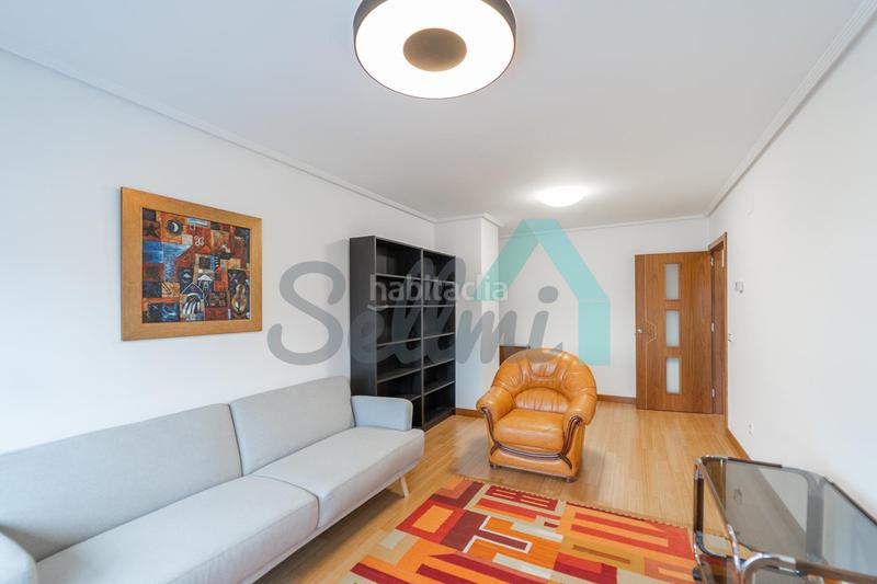 Foto c96ad244-bb0f-44b7-9e11-57785e4083ef. Affitto appartamento con riscaldamento parcheggio in Oviedo