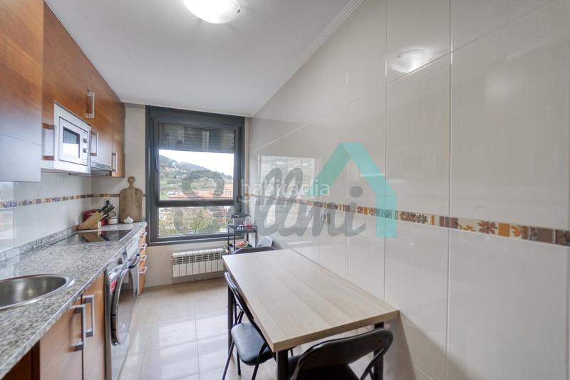 Foto 26934e91-e349-460f-a08d-5ac9f83f2f15. Location appartement avec chauffage parking dans Huca - La Cadellada Oviedo