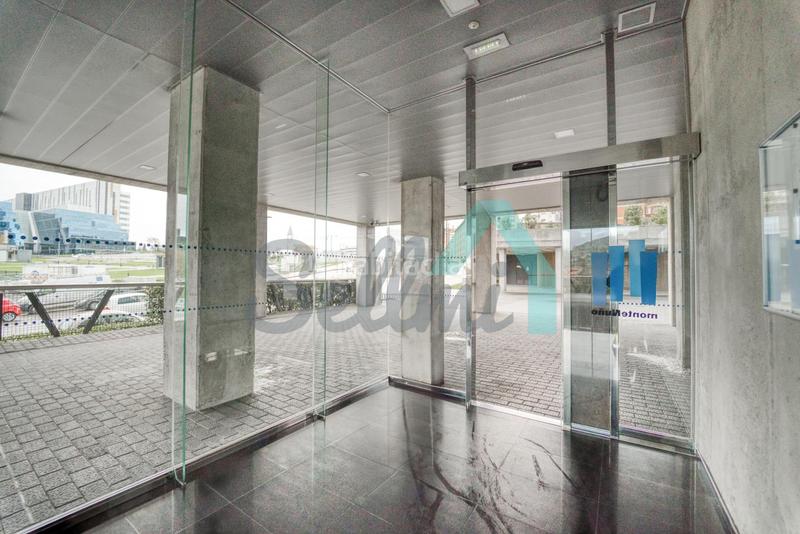 Foto 4445254d-5baf-451e-a0bb-f1b3a8b0c5cc. Location appartement avec chauffage parking dans Huca - La Cadellada Oviedo