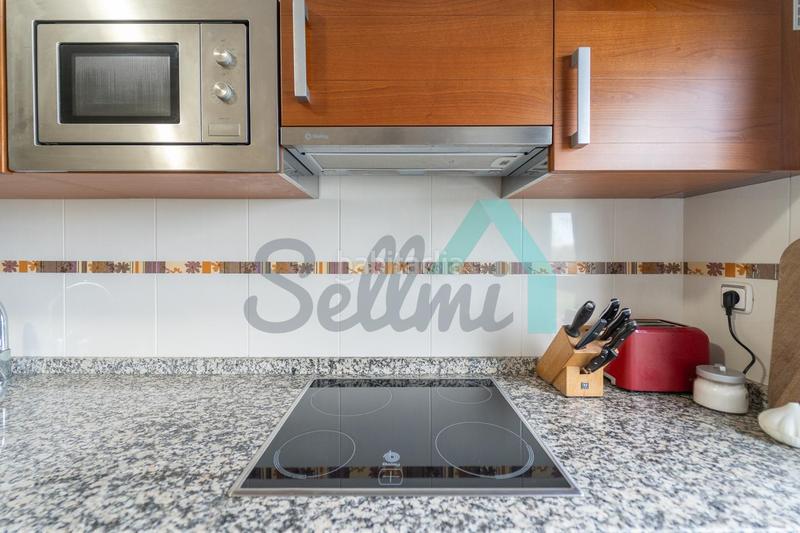 Foto 4a715319-5743-4956-ad3a-2ede06a9fde5. Rent flat with heating parking in Huca - La Cadellada Oviedo