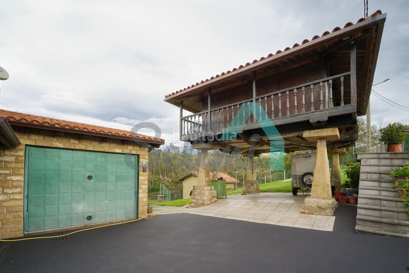 Foto 902506cf-3855-47ff-9e17-73e874bcae0a. Casa en Corvera de Asturias