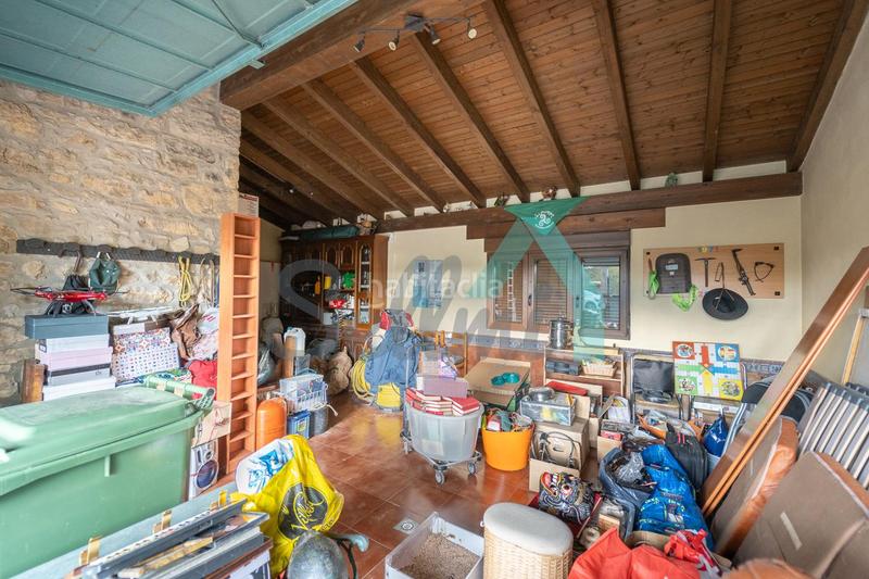 Foto c2fb6531-a6a1-488a-85a5-1dabb9ed5830. Casa en Corvera de Asturias