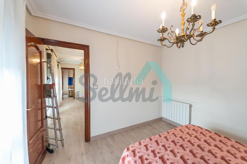 Foto 137bac87-fd2b-4264-9cb5-114471f4f014. Maison avec chauffage parking dans Corvera de Asturias