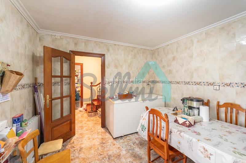 Foto 3a28e5fe-d9fb-4868-bdfb-91bdd714afbf. Maison avec chauffage parking dans Corvera de Asturias