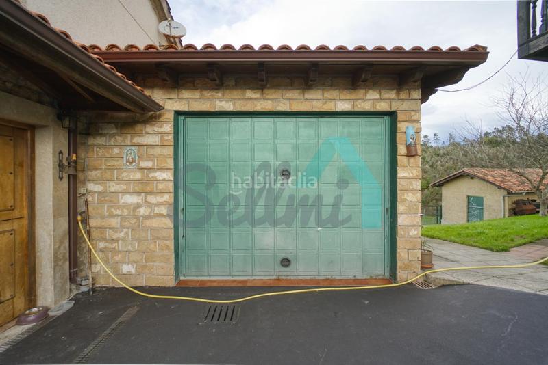 Foto 7922ba0a-05f8-4b48-be19-4dddcf0b3d56. Maison avec chauffage parking dans Corvera de Asturias